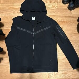 Men’s Nike tech full zip